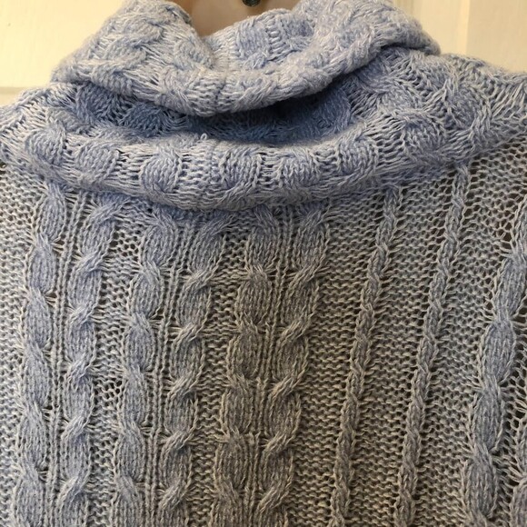 Vintage Richard and Company Women's Light Blue Cable Knit Turtle Neck Sweater XS - Picture 7 of 7